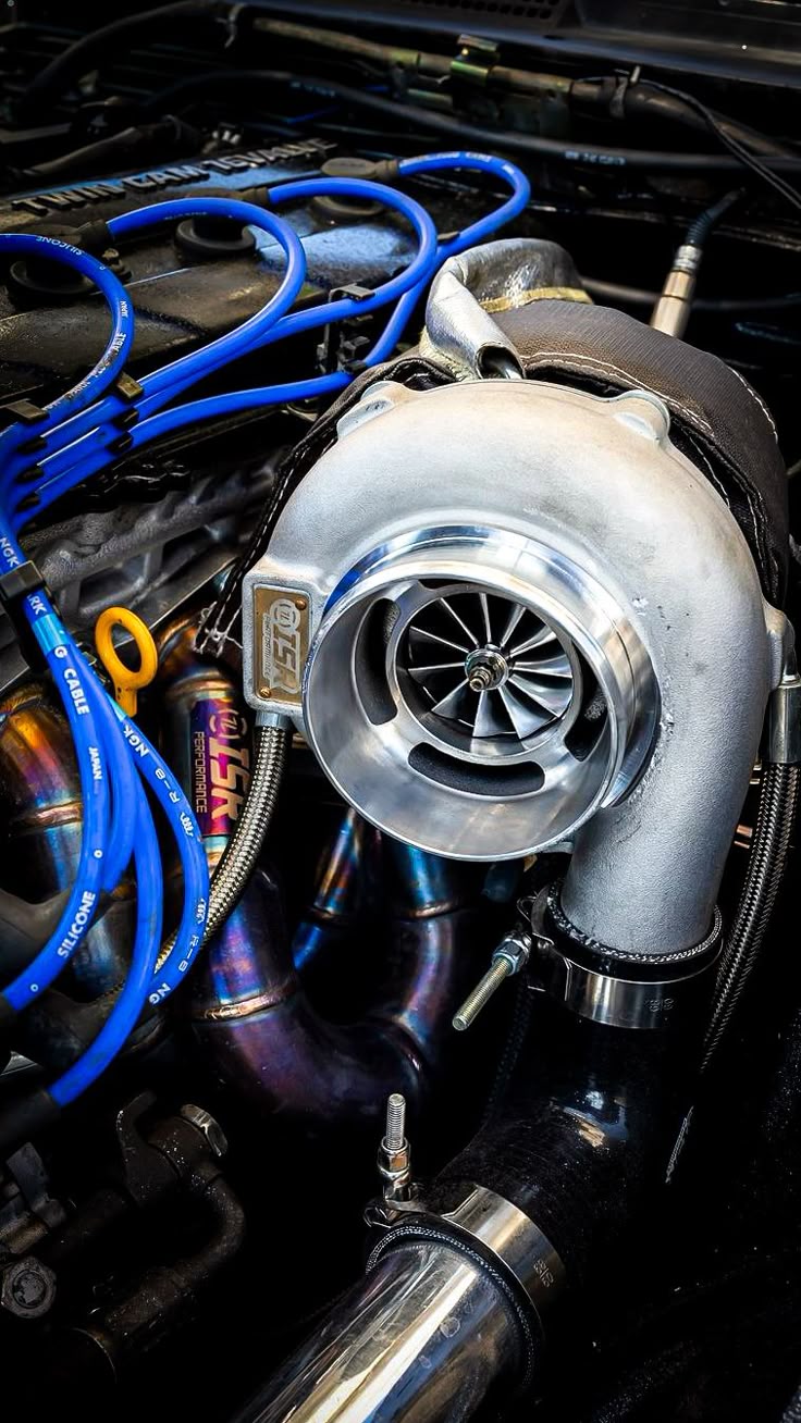 WALLPAPER MOTOR TURBO LIGHTROOM